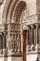 Arles