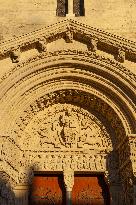 Arles