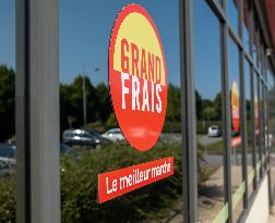 Illustration - Supermarket and Store - Rambouillet