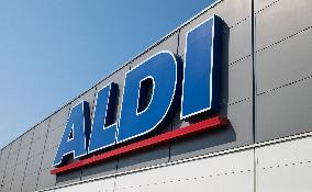 Illustration - Supermarket and Store - Rambouillet