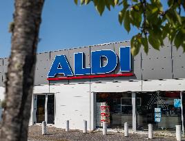 Illustration - Supermarket and Store - Rambouillet