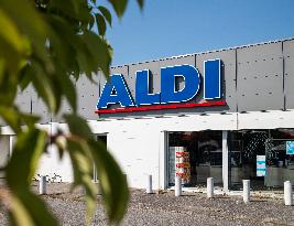 Illustration - Supermarket and Store - Rambouillet