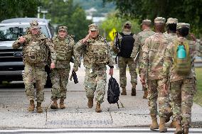 Member of the National Guard arrive - Washington