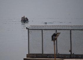 Over 30 Intercepted Trying to Reach Ceuta Coast - Spain