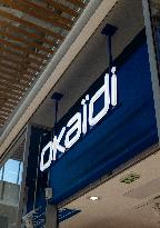 Shop and Logo - Shopping Center - Rambouillet