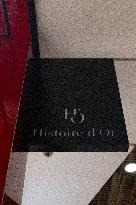 Shop and Logo - Shopping Center - Rambouillet