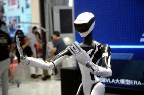 2025 WORLD ROBOT CONFERENCE