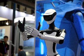 2025 WORLD ROBOT CONFERENCE