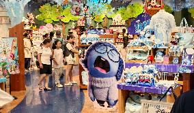 World's Largest Disney Store 10th Anniversary