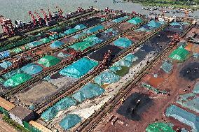 Yangtze River Freight Terminal Coal Transportation