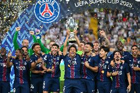 PSG Wins UEFA Supercup - Italy