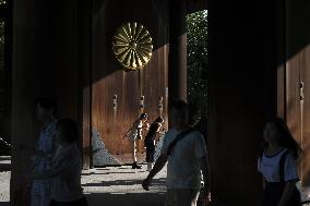 Yasukuni shrine