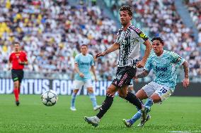 CALCIO - Amichevole - Juventus FC vs Juventus Next Gen