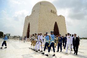 Karachi Celebrates Pakistan Independence Day - Pakistan