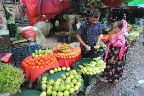 Dhaka's Karwan Bazar - Bangladesh