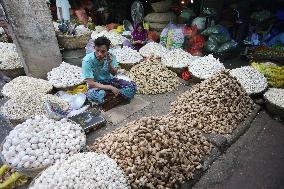 Dhaka's Karwan Bazar - Bangladesh