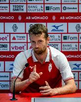 Player Spotlight Lukas Hradecky Joins AS Monaco - La Turbie
