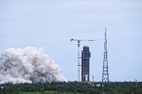 Hainan Long March 10 Rocket Fire Test - China