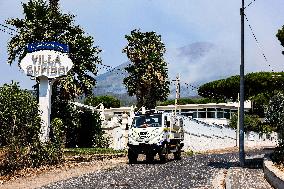 2025 Wildfires Threaten Naples - Italy