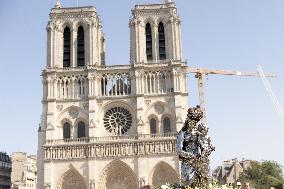 Assumption procession at Notre-Dame de Paris Cathedral - Paris AJ