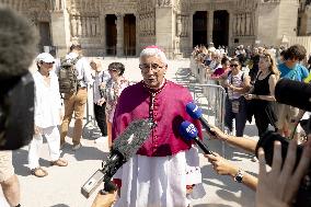 Assumption procession at Notre-Dame de Paris Cathedral - Paris AJ