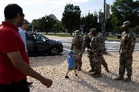 Federal Law Enforcement Presence Increases in DC to Curb Crime - Washington