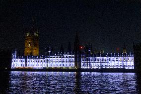 London Lights Up for 80th VJ Day Commemoration - UK