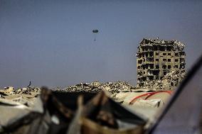 Gaza City Food Aid Airdrop - Gaza