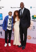 Harold and Carole Pump Foundation 25th Anniversary - Beverly Hills