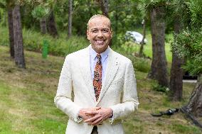 King Willem-Alexander and PM Schoof Commemorate 80th Anniversary of WWII End - The Hague