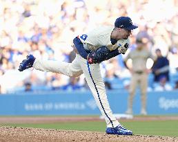 Baseball: Padres vs. Dodgers