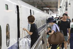 Return rush of holidaymakers