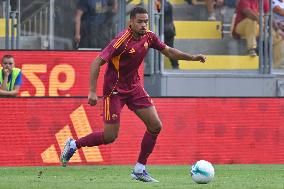 CALCIO - Amichevole - Roma vs Neom