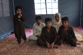China Provides Aid to Afghanistan