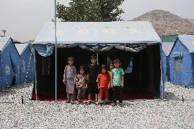 China Provides Aid to Afghanistan