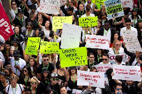 Air Canada Announces Suspension of Flights as Strike Continues - Canada