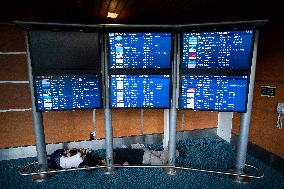 Air Canada Announces Suspension of Flights as Strike Continues - Canada