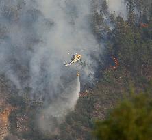 Larouco Fire Crosses Sil River into Lugo - Spain