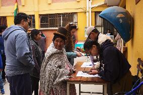 Centrist Rodrigo Paz Leads of Bolivia Presidential - La Paz