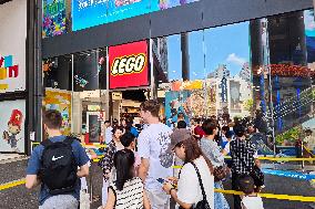 LEGO Store