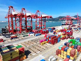 Lianyungang Port Container Throughput