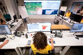 Sara Aagesen Addresses Media at Wildfire Center - Spain