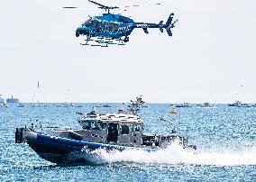 The U.S. Air Force Air Demonstration - Chicago