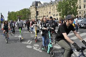 Illustration - Bike - Paris