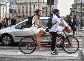 Illustration - Bike - Paris