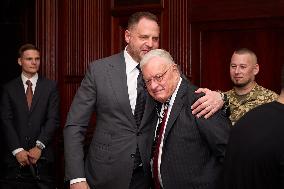 Zelenskyy Meets With U.S. Special Presidential Envoy Keith Kellogg - Washington DC