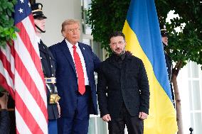 Donald Trump Greets Ukrainian President - Washington