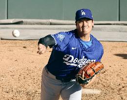 Baseball: Dodgers two-way player Ohtani