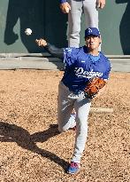 Baseball: Dodgers two-way player Ohtani