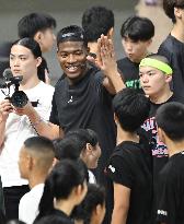 Basketball: Hachimura hosts youth camp in Japan